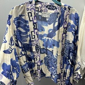 One Hundred Stars Short Kimono - One size